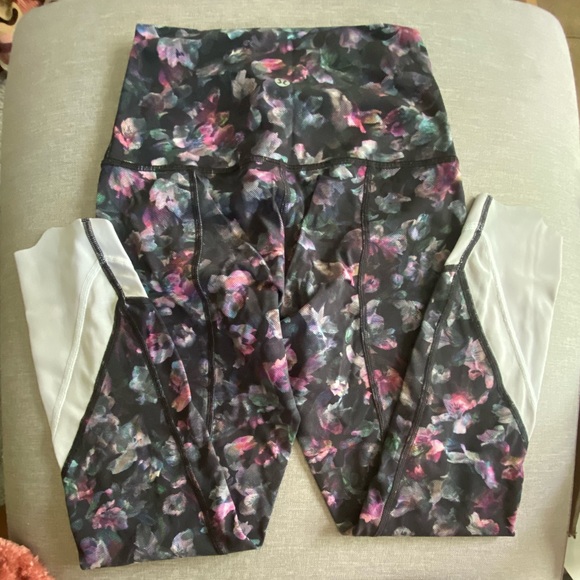 Lululemon Wunder Under Scalloped Hem High Rise Crop 23” *Luxtreme - Size 4 - Picture 7 of 7